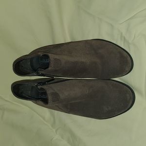 Medicus Faux Suede Ankle Booties Size 5